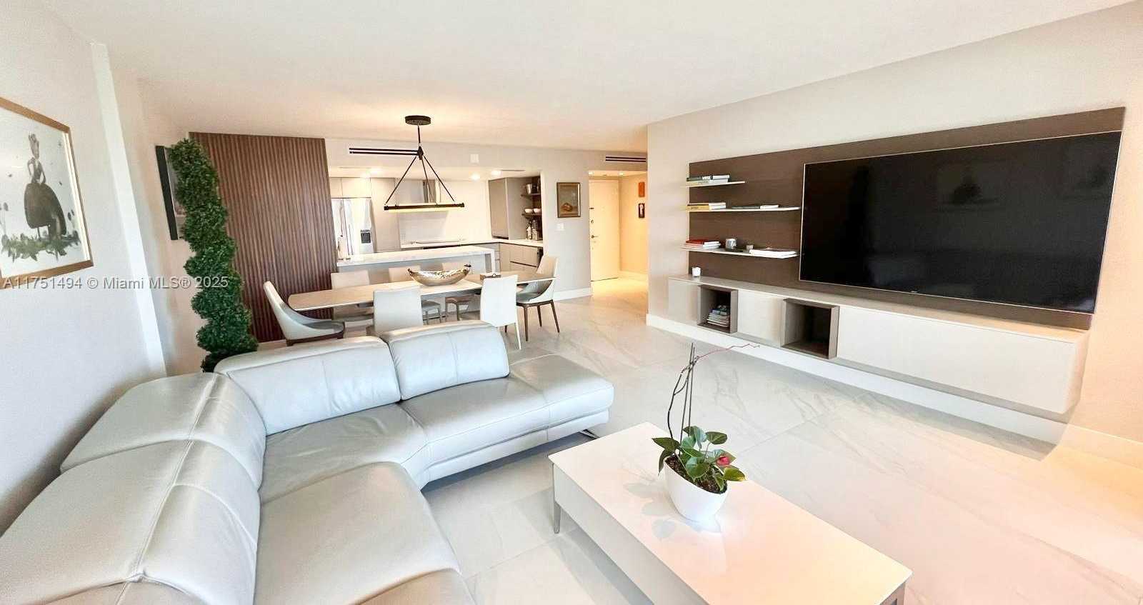 Small Image of 155 OCEAN LANE DR #1105, Key Biscayne Number 7
