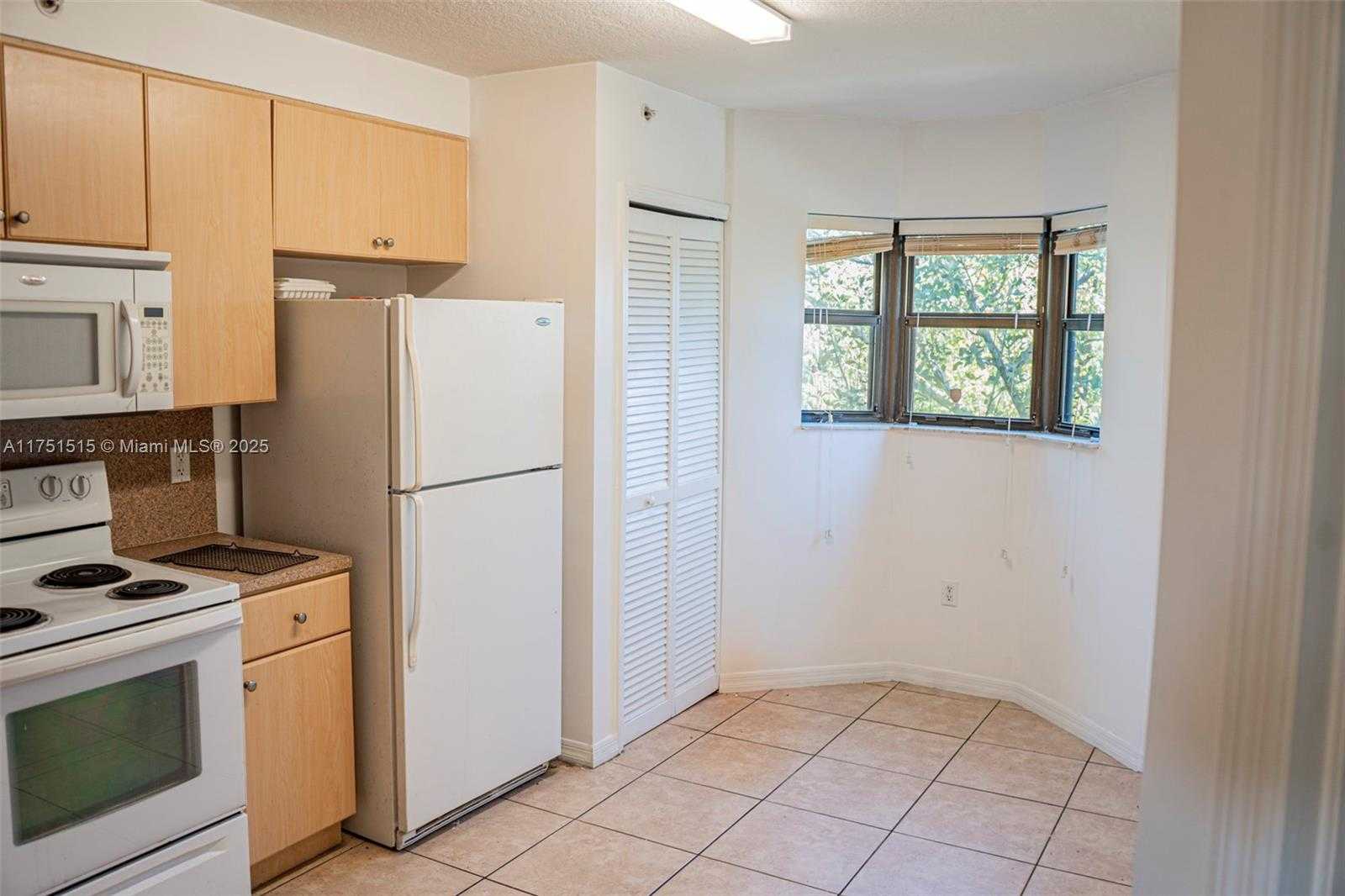 Small Image of 22901 SOUTH WEST 88TH PL #205, Cutler Bay Number 4