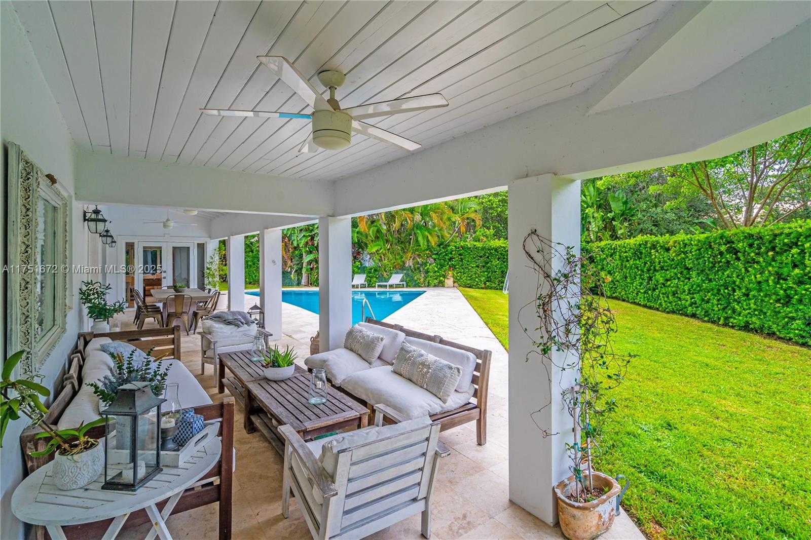 Small Image of 4825 GRANADA BLVD, Coral Gables Number 15