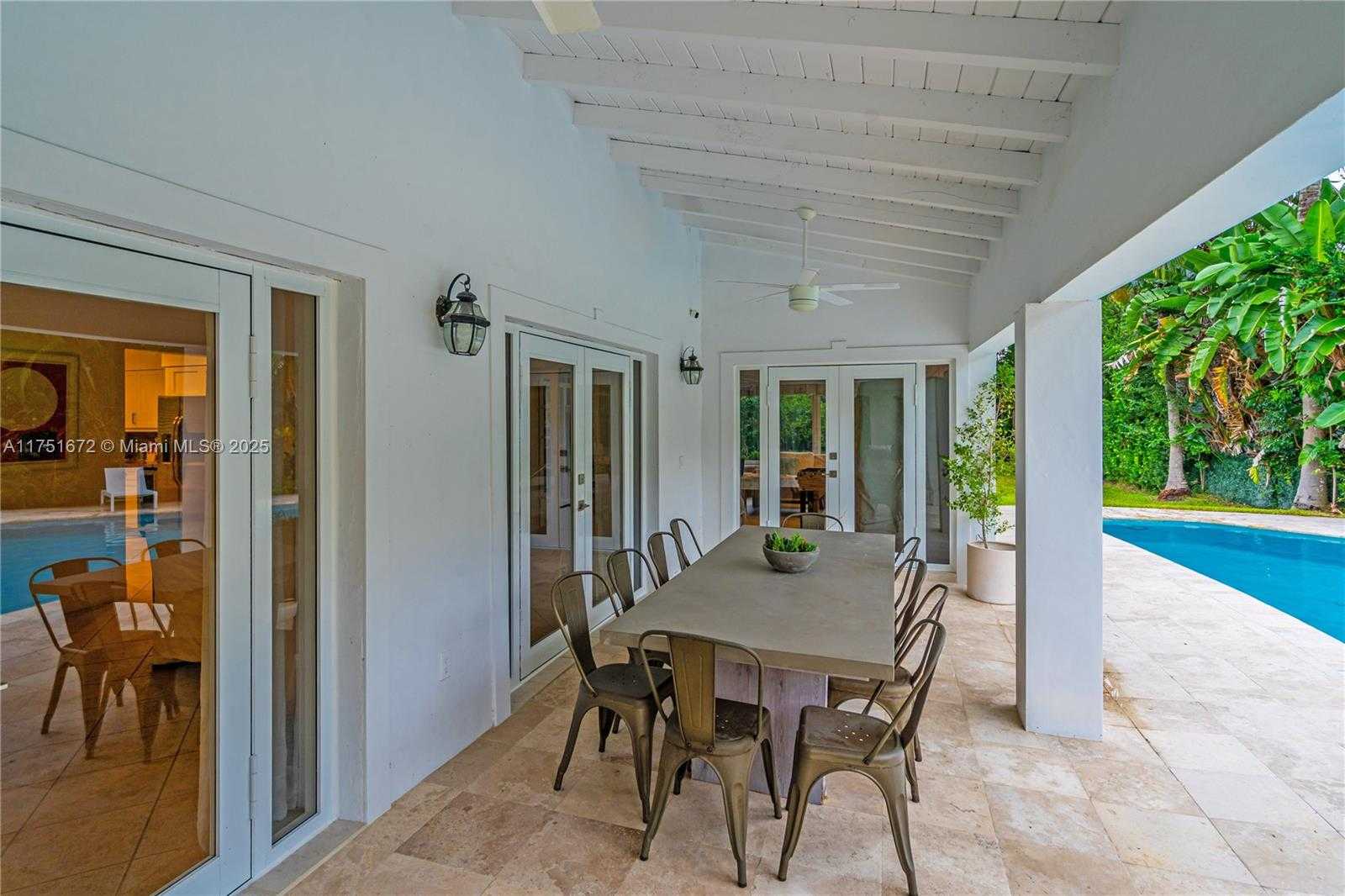 Small Image of 4825 GRANADA BLVD, Coral Gables Number 8