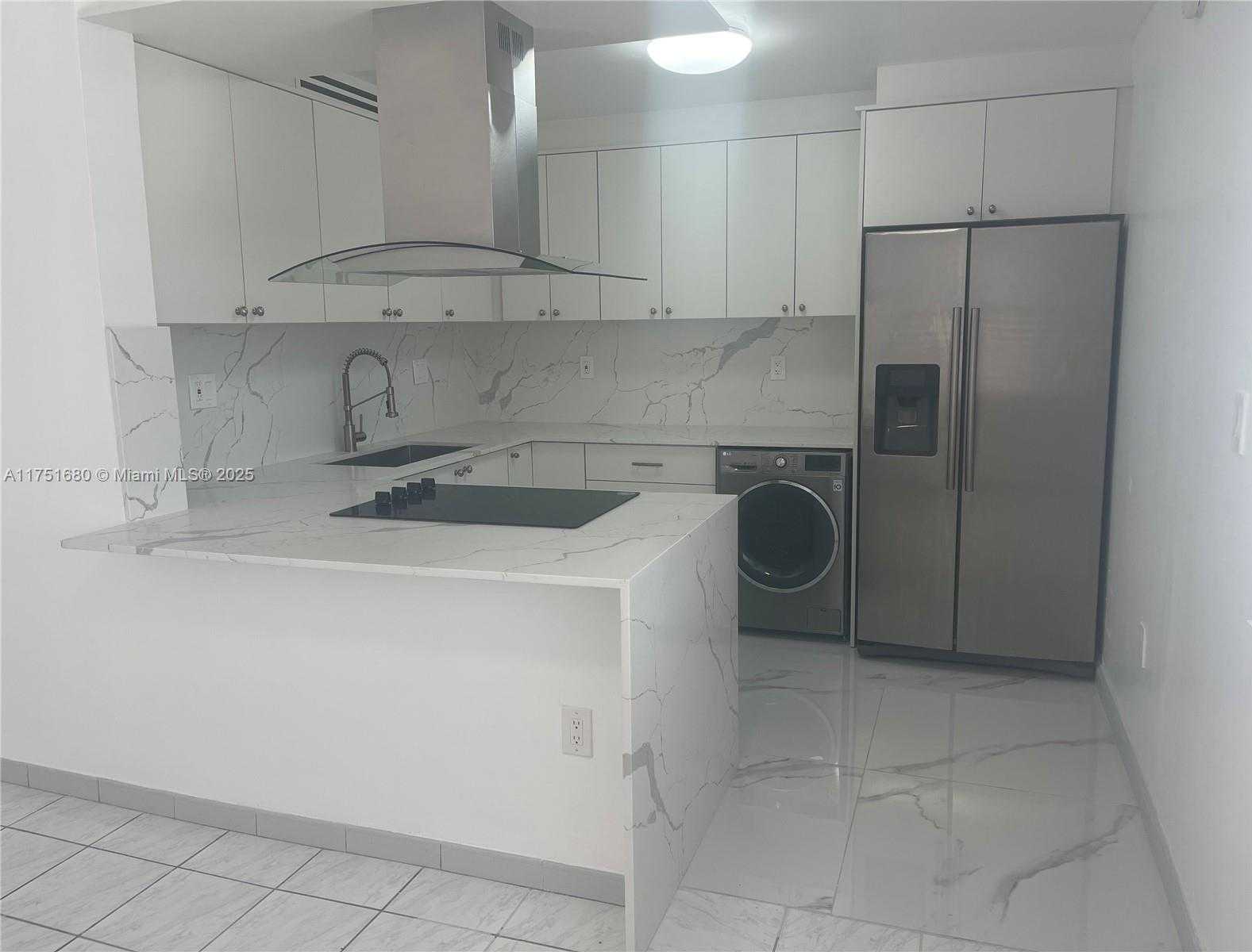 Small Image of 381 WEST PARK DR #202-16, Miami Number 14