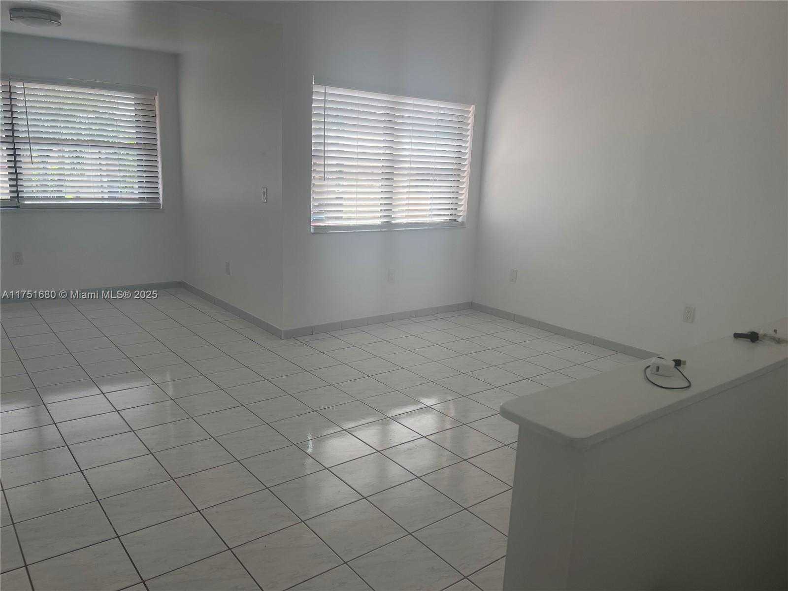 Small Image of 381 WEST PARK DR #202-16, Miami Number 6