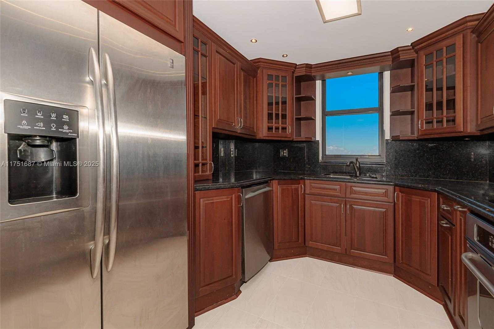 Small Image of 18181 NORTH EAST 31ST CT #2506, Aventura Number 11