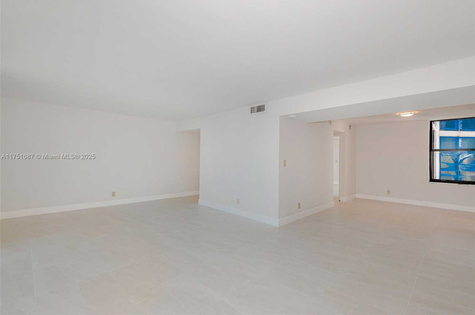 Small Image of 18181 NORTH EAST 31ST CT #2506, Aventura Number 14