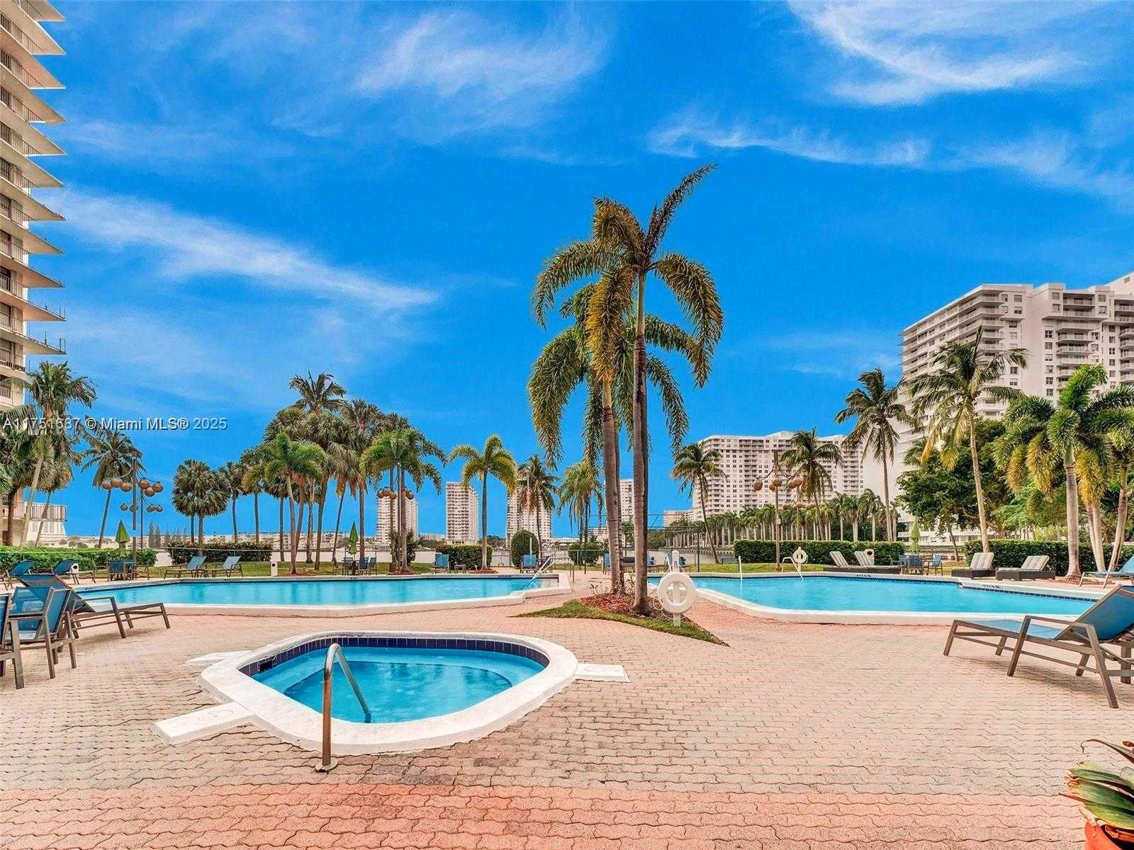 Small Image of 18181 NORTH EAST 31ST CT #2506, Aventura Number 32