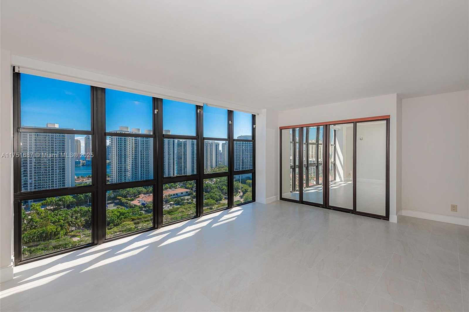 Small Image of 18181 NORTH EAST 31ST CT #2506, Aventura Number 4