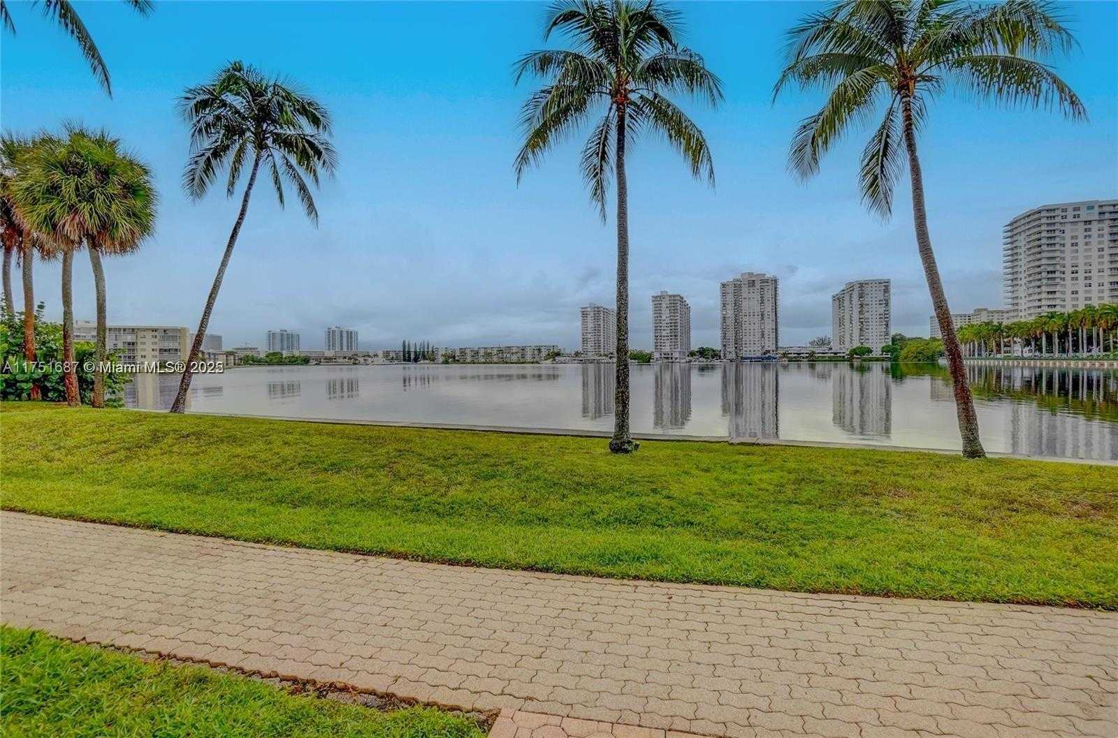 Small Image of 18181 NORTH EAST 31ST CT #2506, Aventura Number 44