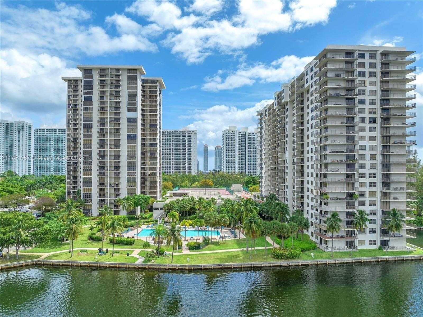 Small Image of 18181 NORTH EAST 31ST CT #2506, Aventura Number 47