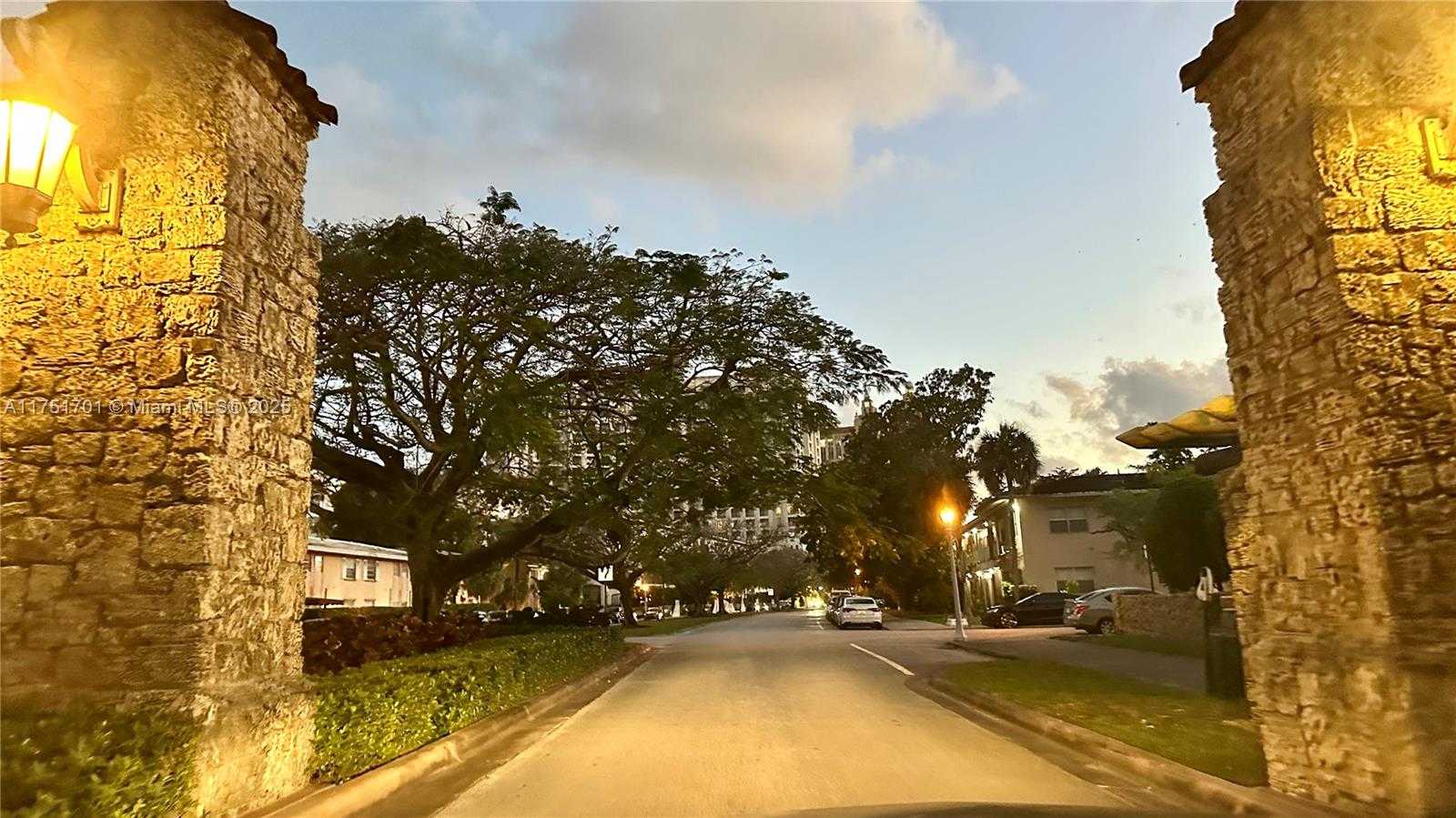 Small Image of 3670 SOUTH WEST 10TH ST #10A, Miami Number 22