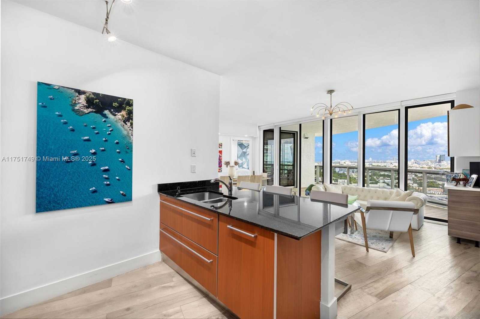 Small Image of 400 ALTON RD #2003, Miami Beach Number 13