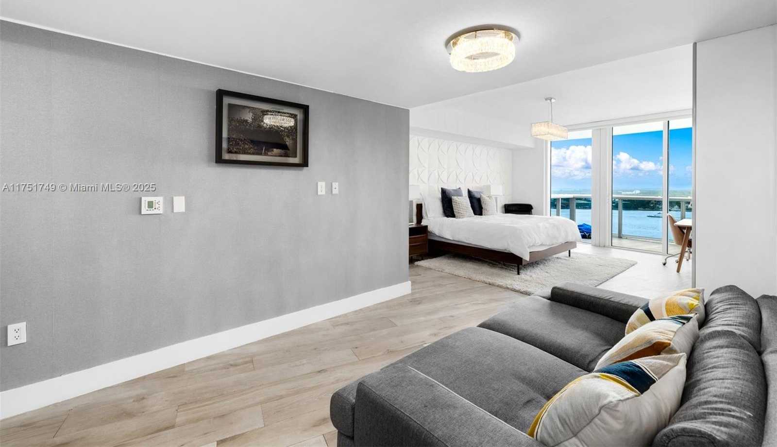 Small Image of 400 ALTON RD #2003, Miami Beach Number 20