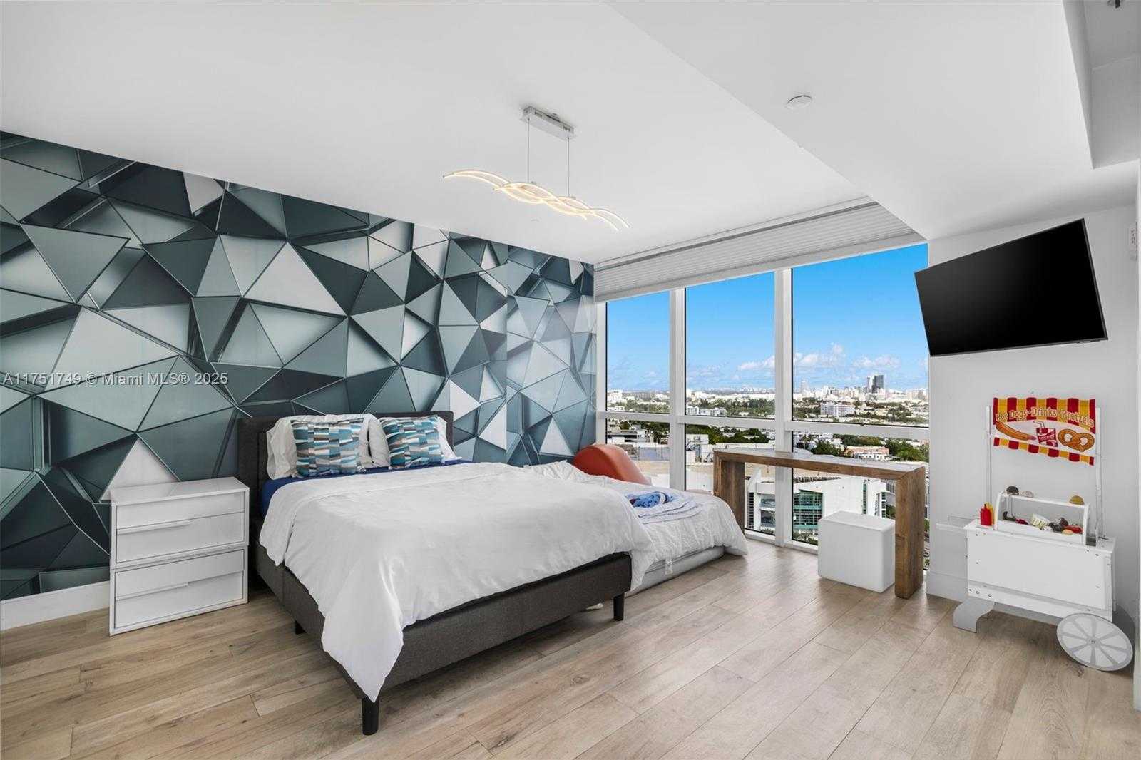Small Image of 400 ALTON RD #2003, Miami Beach Number 28