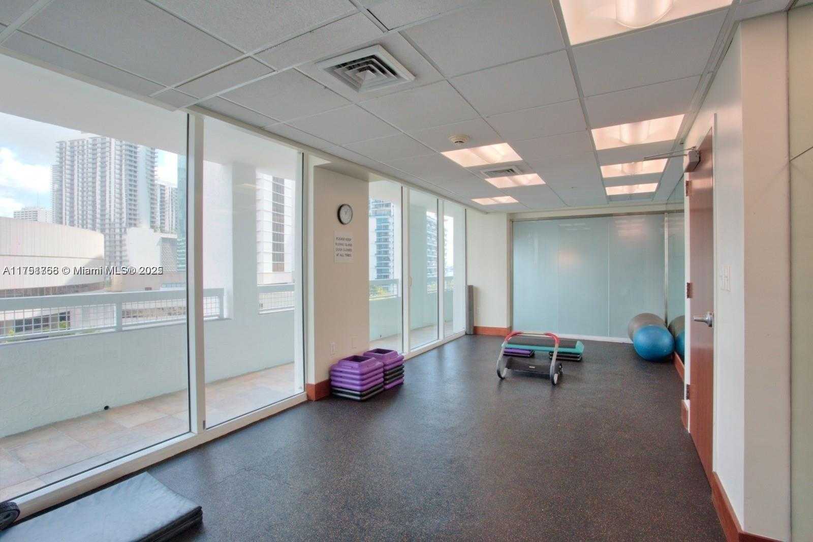 Small Image of 41 SOUTH EAST 5TH ST #2409, Miami Number 18