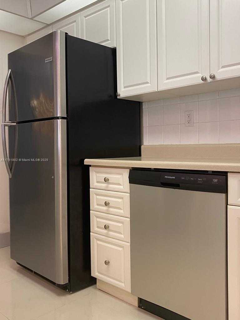 Small Image of 19370 COLLINS AVE #625, Sunny Isles Beach Number 11