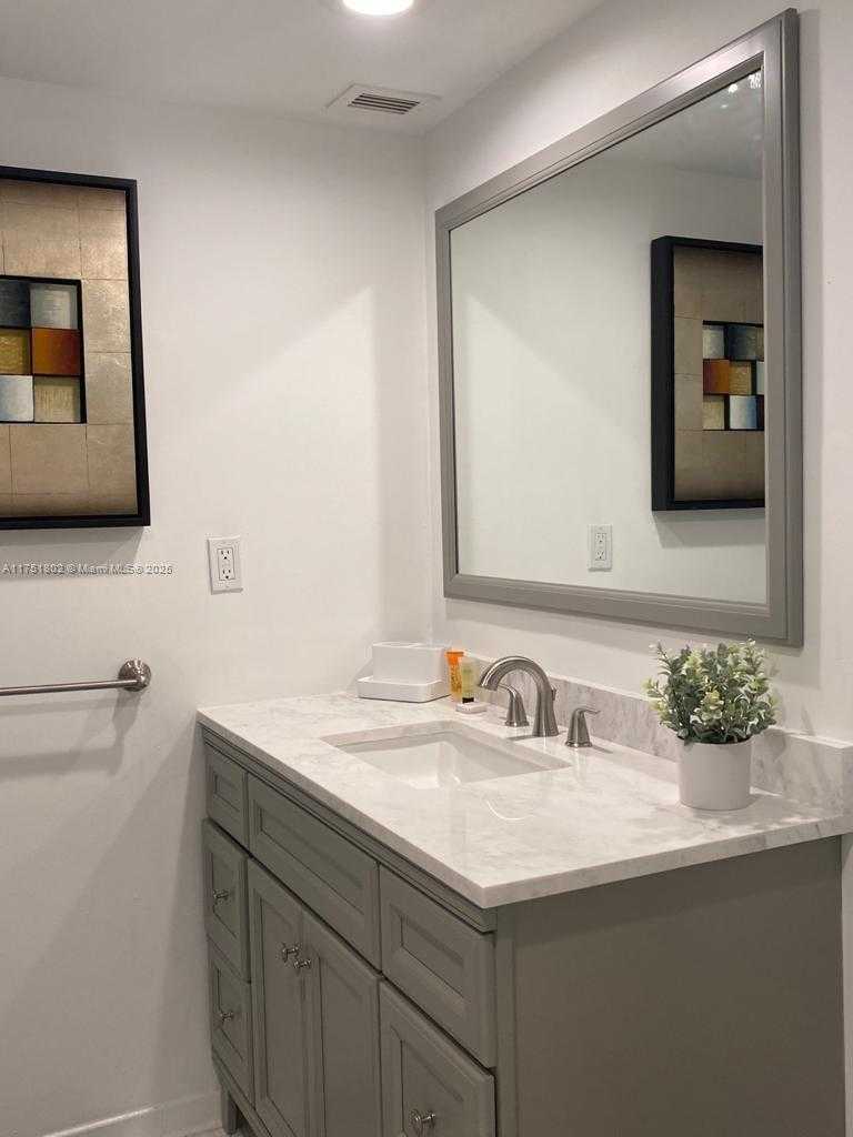 Small Image of 19370 COLLINS AVE #625, Sunny Isles Beach Number 13