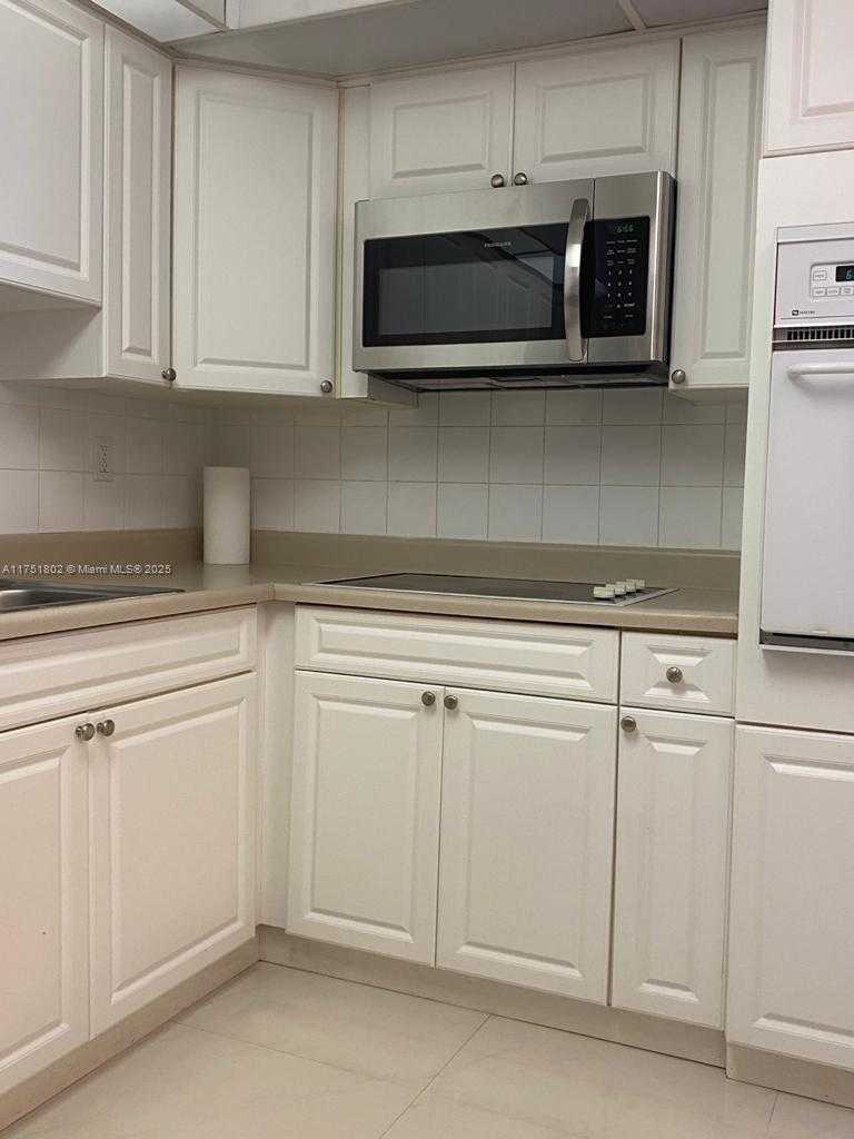 Small Image of 19370 COLLINS AVE #625, Sunny Isles Beach Number 14