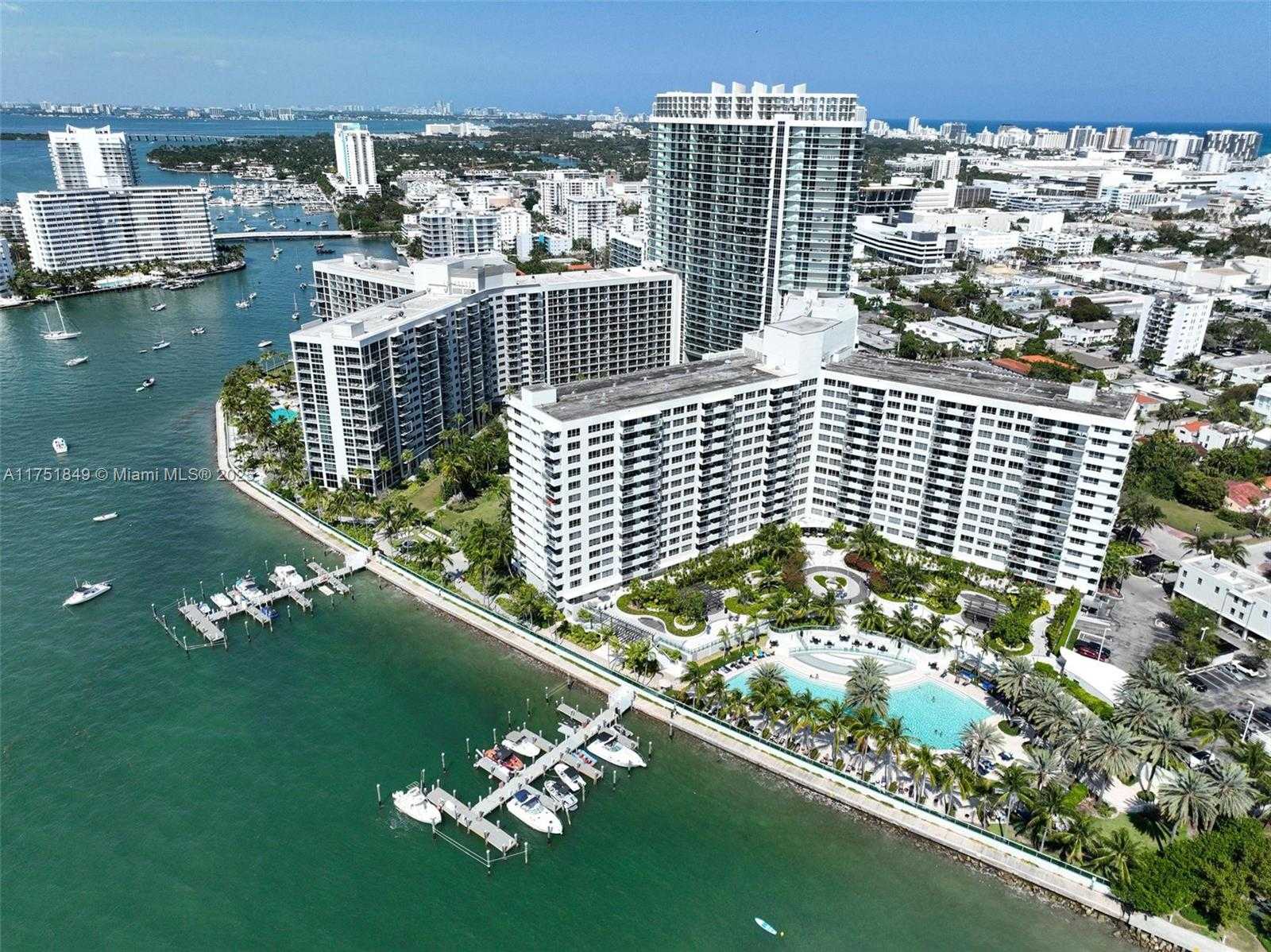 Small Image of 1500 Bay Rd, Miami Beach, FL 33139, USA Number 25