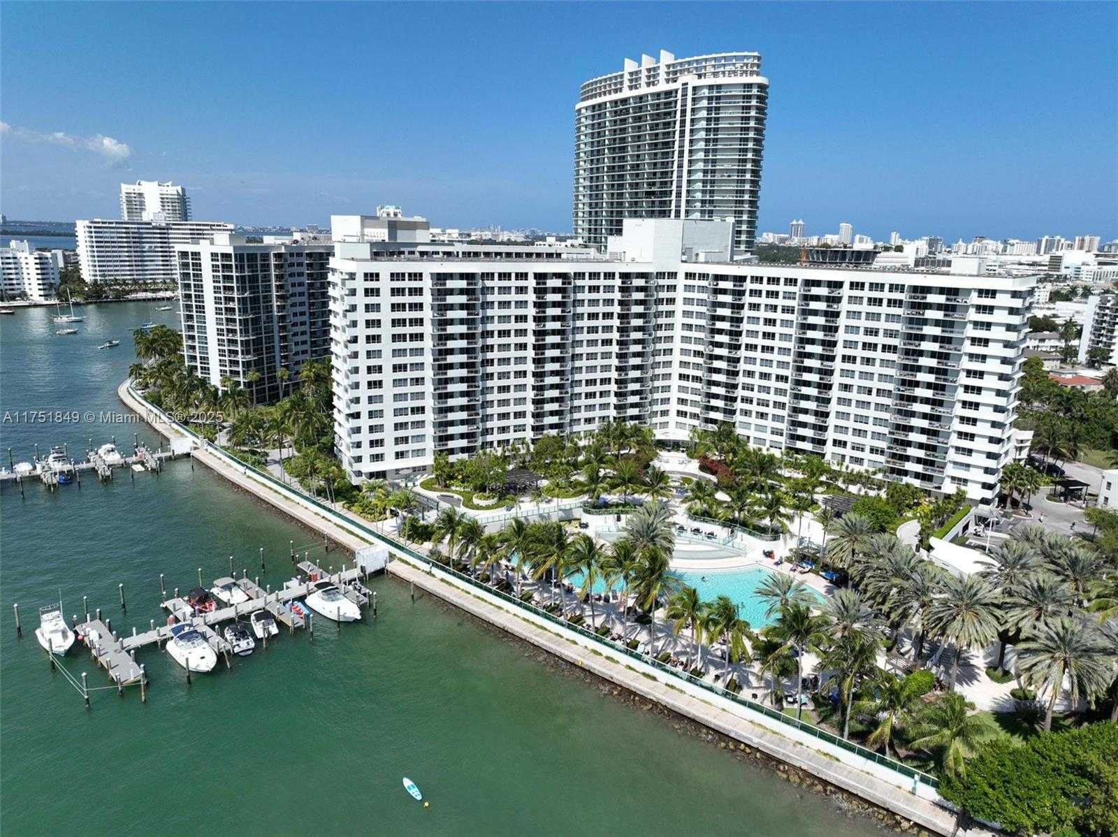 Small Image of 1500 Bay Rd, Miami Beach, FL 33139, USA Number 27