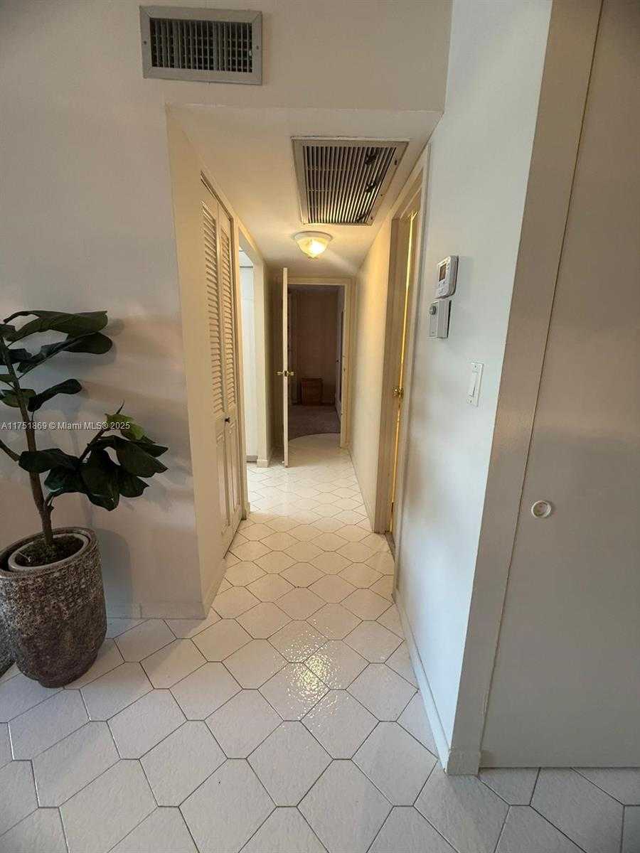 Small Image of 501 THREE ISLANDS BLVD #218, Hallandale Beach Number 24