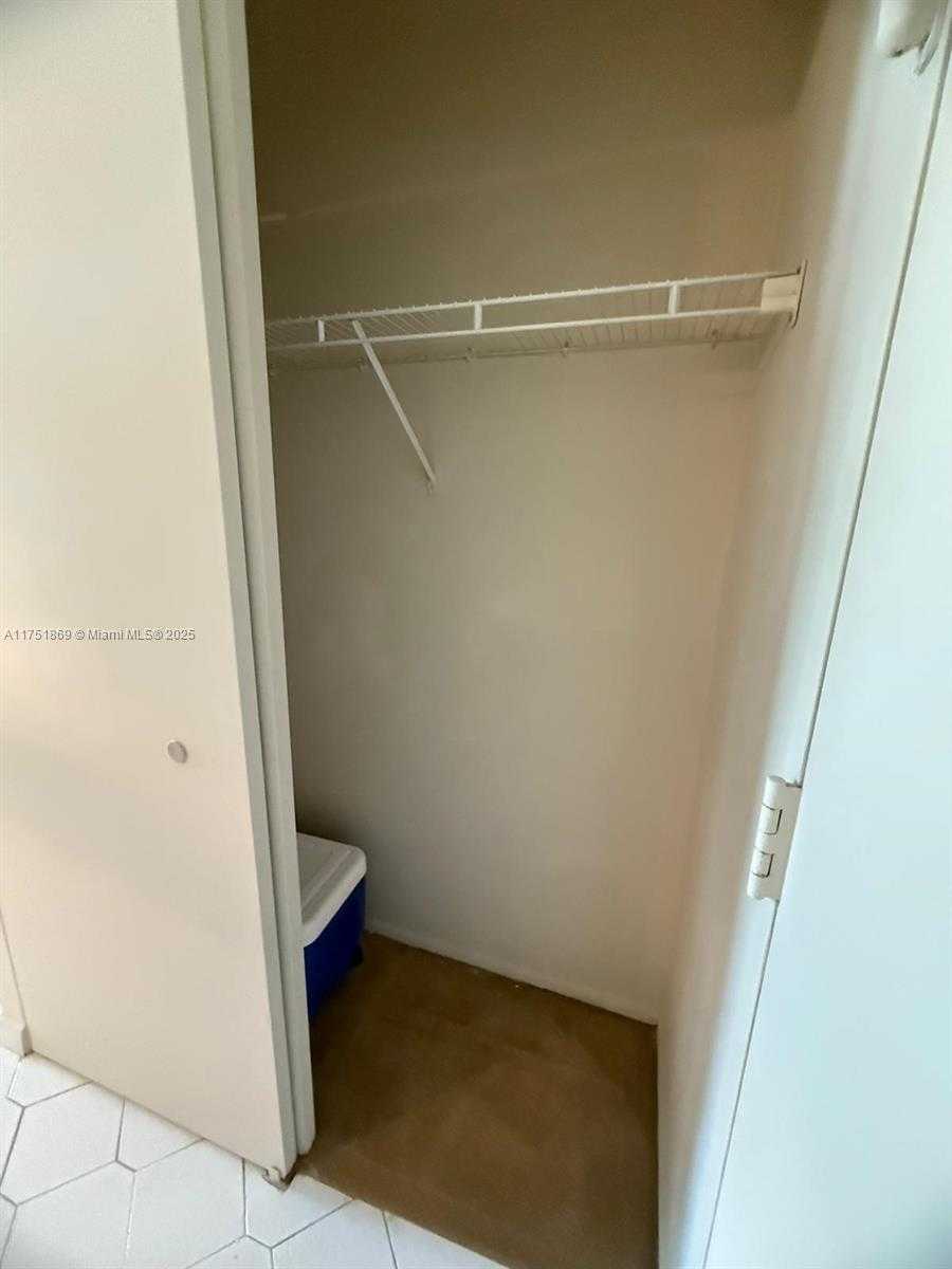 Small Image of 501 THREE ISLANDS BLVD #218, Hallandale Beach Number 33