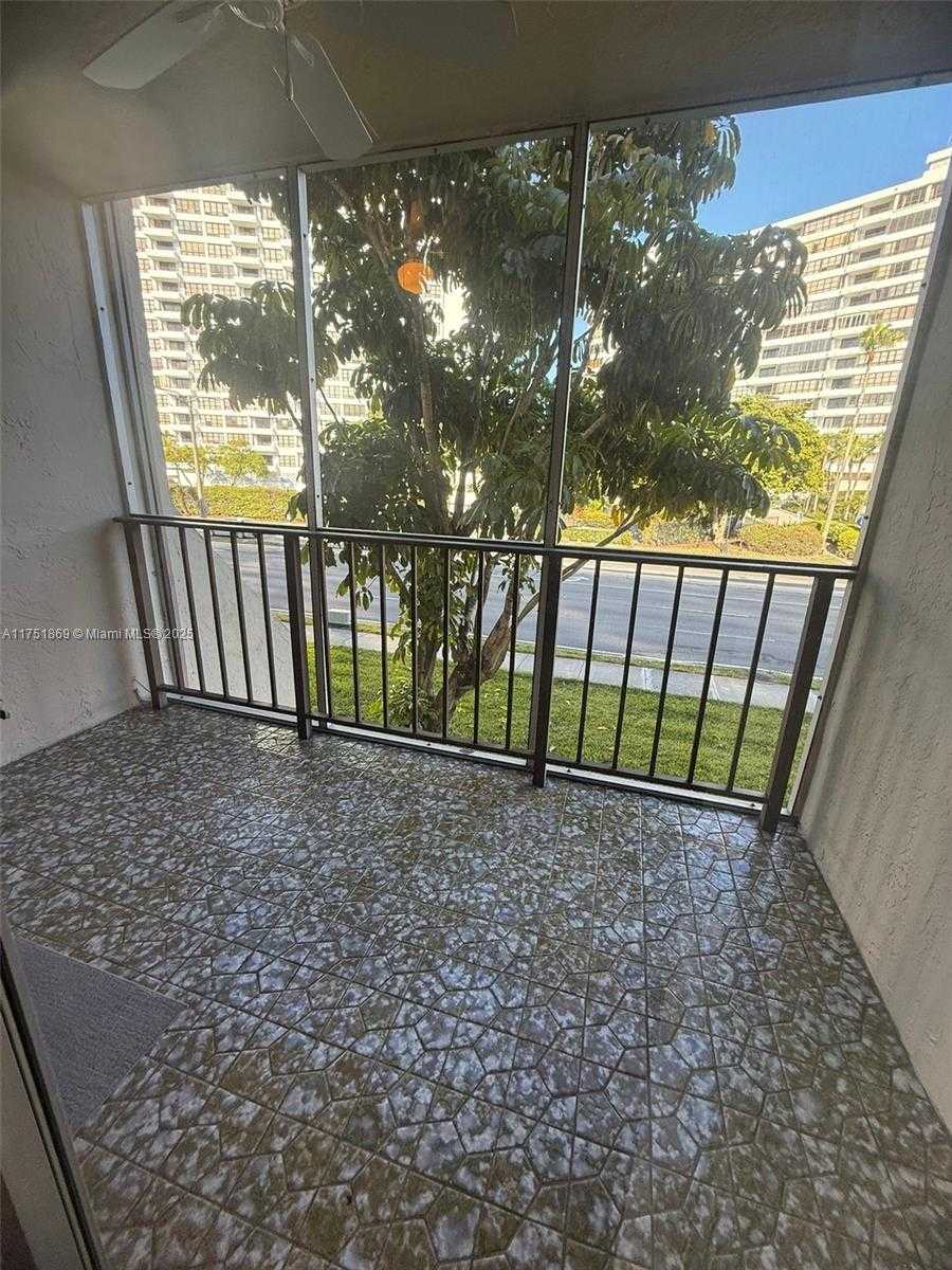 Small Image of 501 THREE ISLANDS BLVD #218, Hallandale Beach Number 34