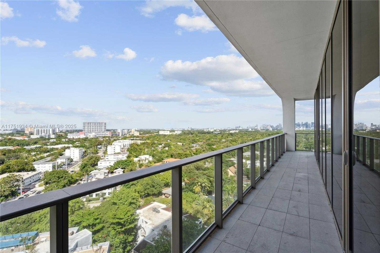 Small Image of 2678 TIGERTAIL AVE #1202B, Miami Number 16
