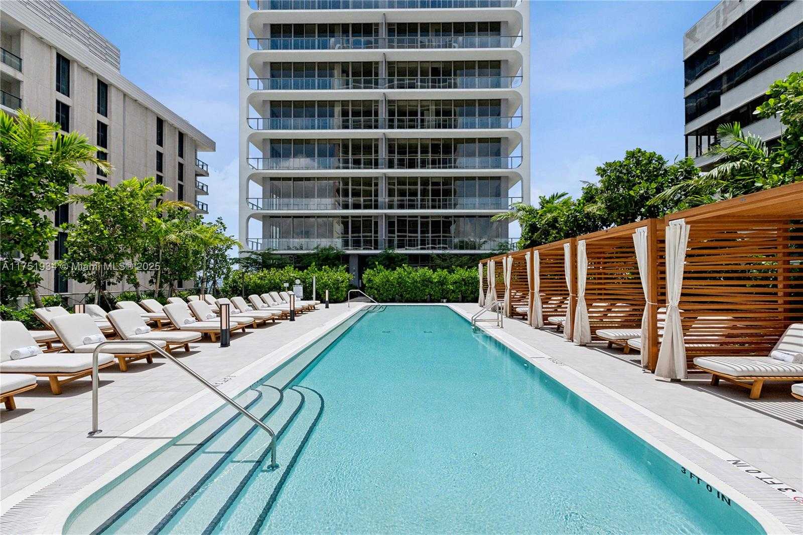 Small Image of 2678 TIGERTAIL AVE #1202B, Miami Number 26