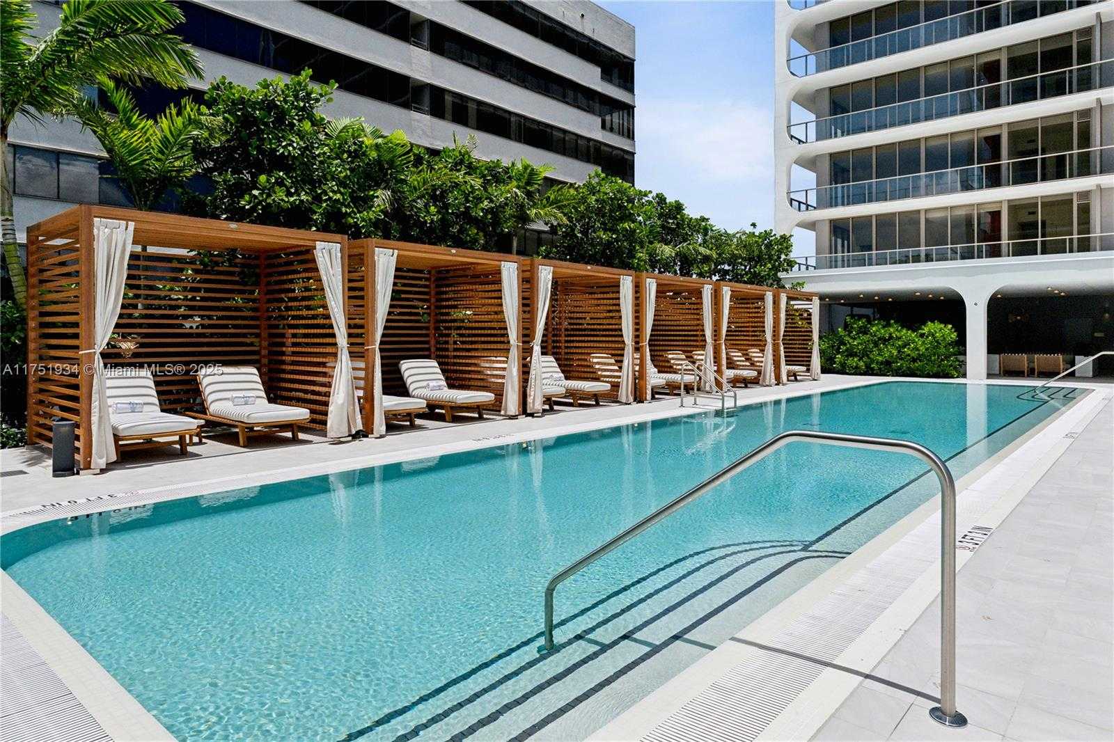 Small Image of 2678 TIGERTAIL AVE #1202B, Miami Number 28