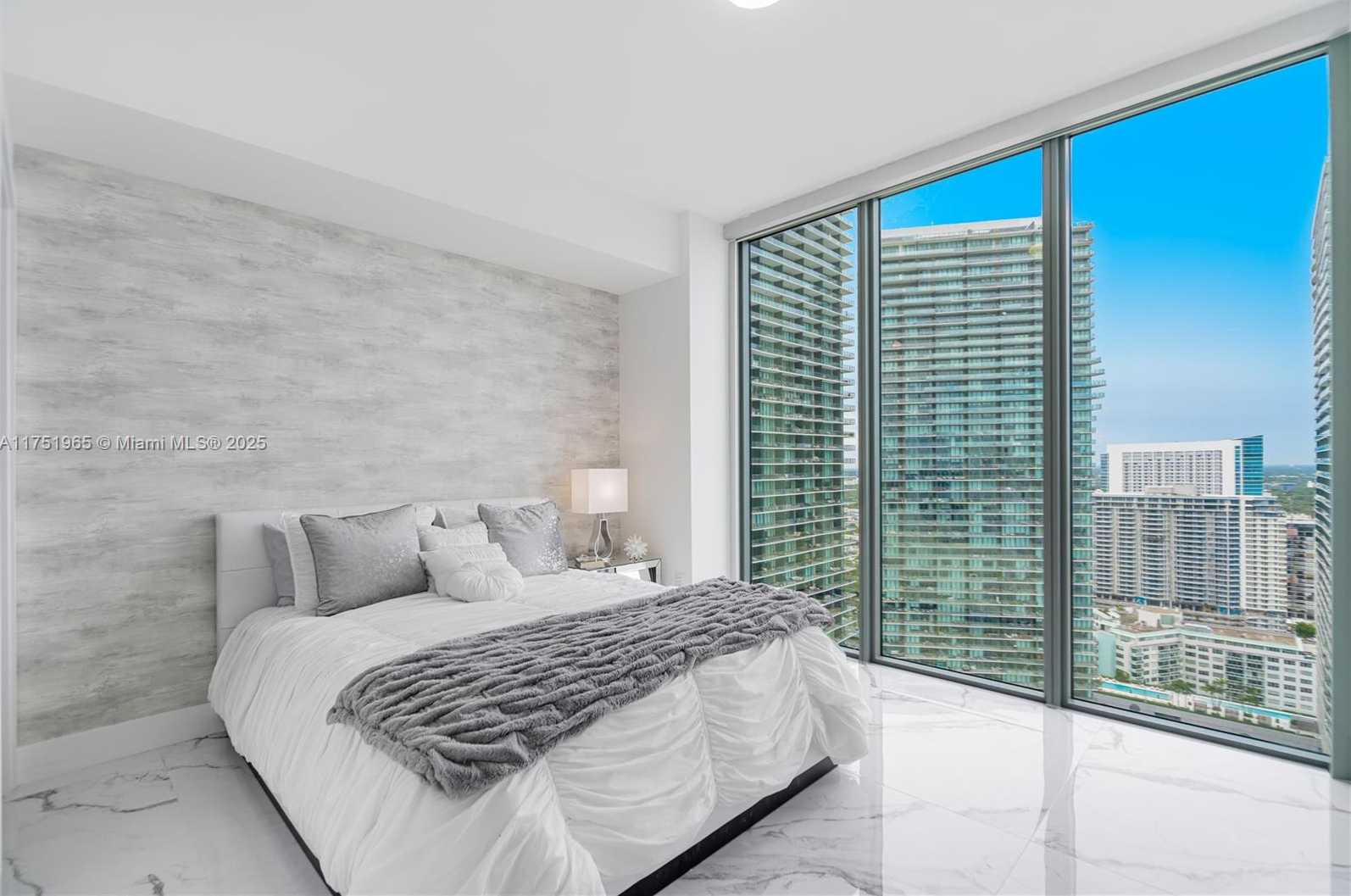 Small Image of 2900 NORTH EAST 7TH AVE #3202, Miami Number 19