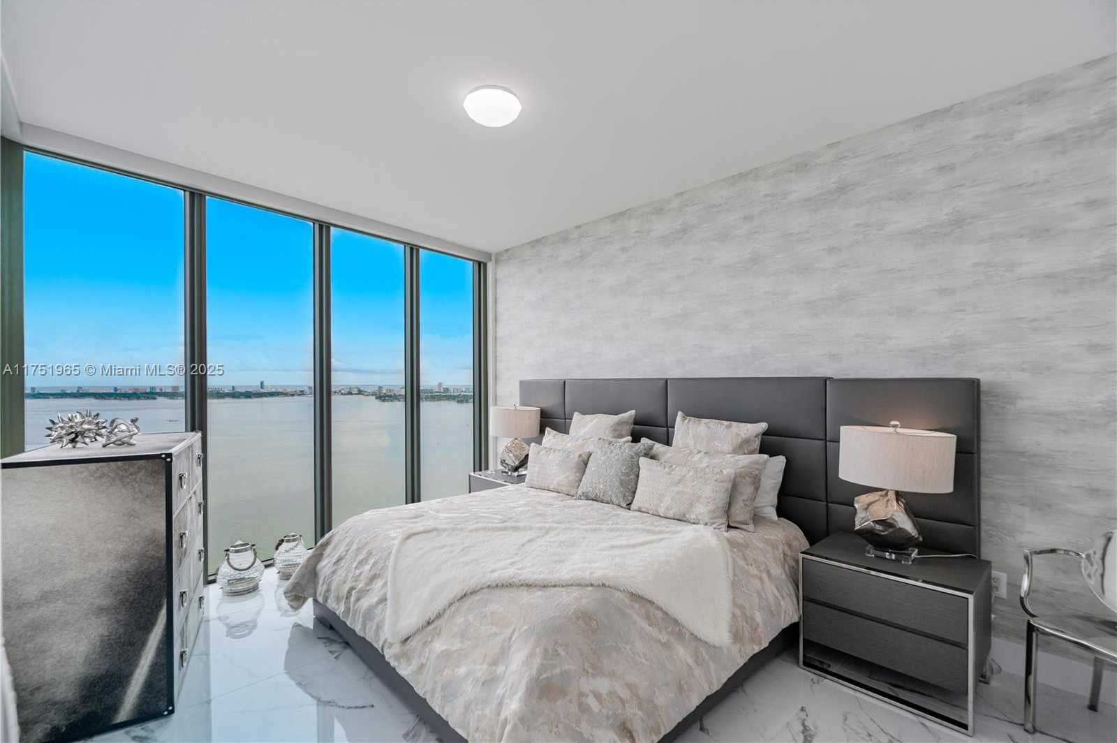 Small Image of 2900 NORTH EAST 7TH AVE #3202, Miami Number 22