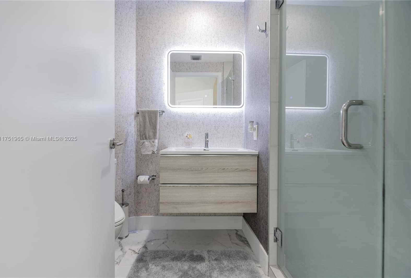 Small Image of 2900 NORTH EAST 7TH AVE #3202, Miami Number 24