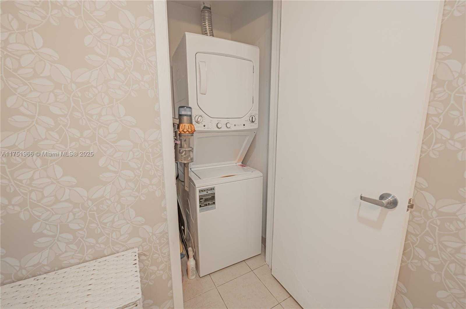 Small Image of 3301 NORTH EAST 1ST AVE #M0703, Miami Number 41