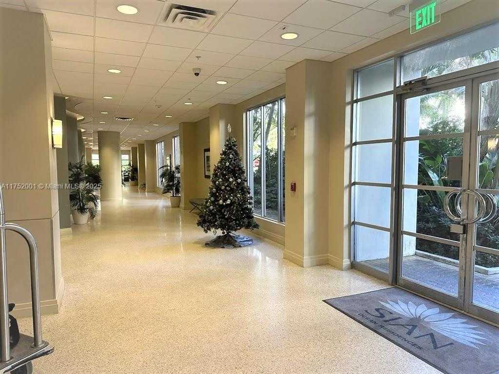 Small Image of 4001 SOUTH OCEAN DR #9L, Hollywood Number 14