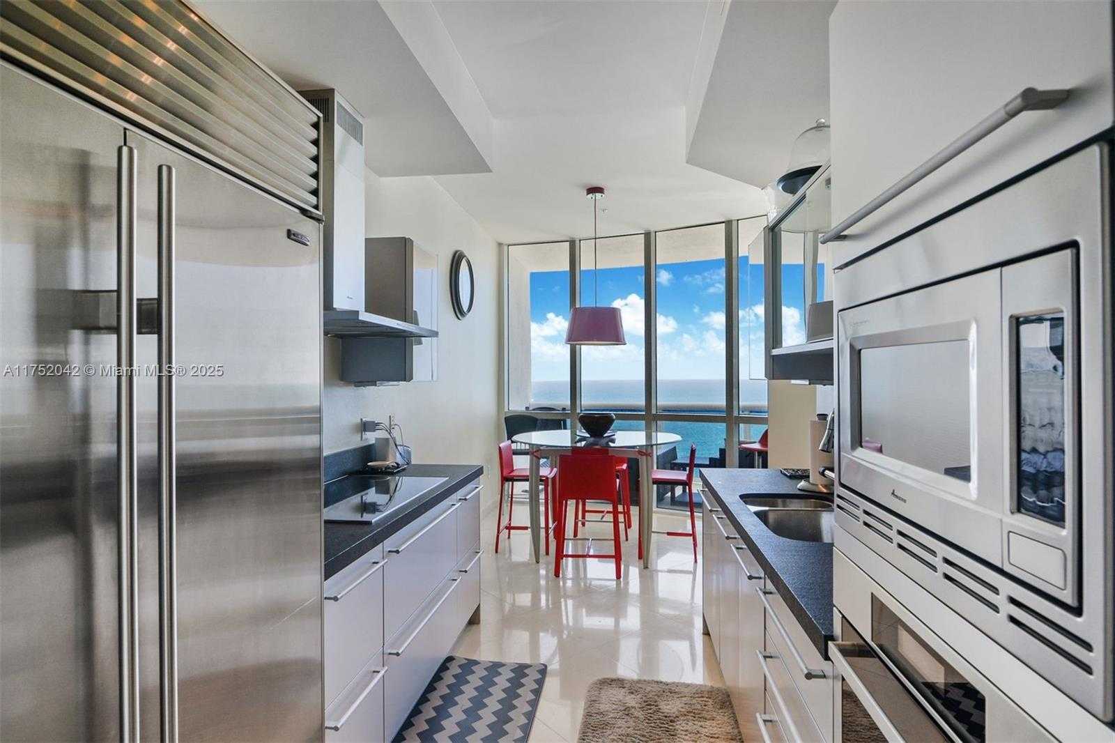 Small Image of 18201 COLLINS AVE #4209A, Sunny Isles Beach Number 6
