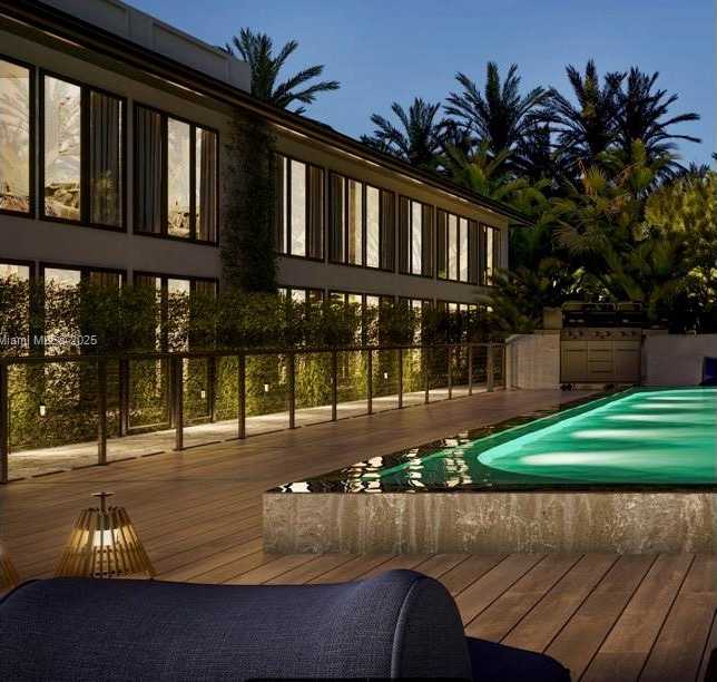 Small Image of 200 SUNRISE DR #200C, Key Biscayne Number 9