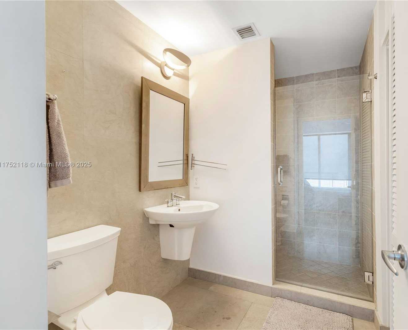 Small Image of 60 SOUTH WEST 13TH ST #4001, Miami Number 13
