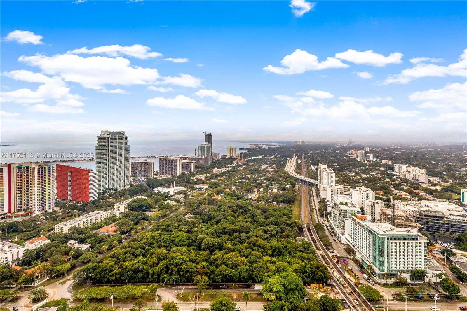 Small Image of 60 SOUTH WEST 13TH ST #4001, Miami Number 16