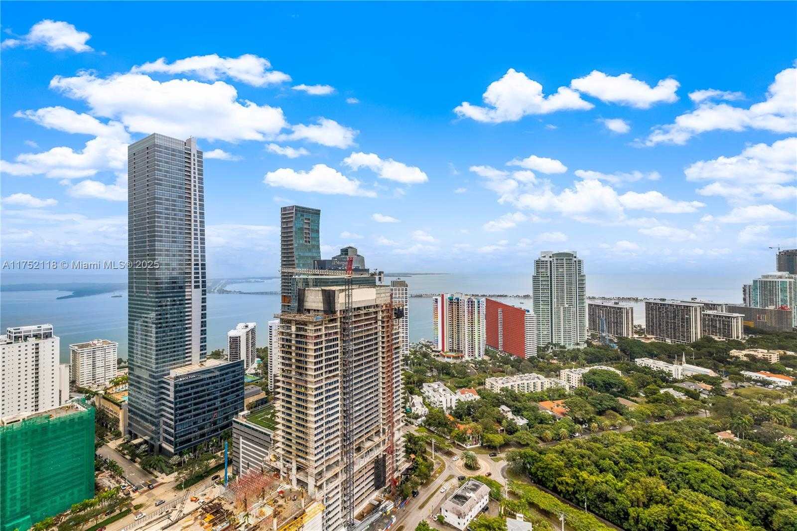 Small Image of 60 SOUTH WEST 13TH ST #4001, Miami Number 3