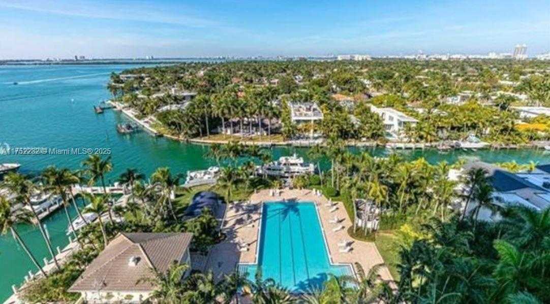 Small Image of 1900 #1209, Miami Beach Number 11