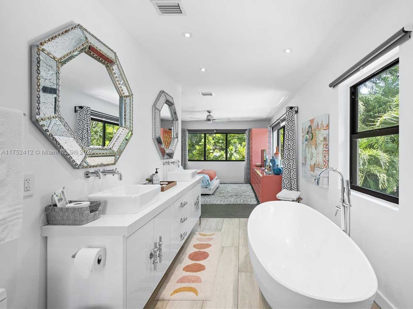 Small Image of 1210 NORTH EAST 89TH ST, Miami Number 19