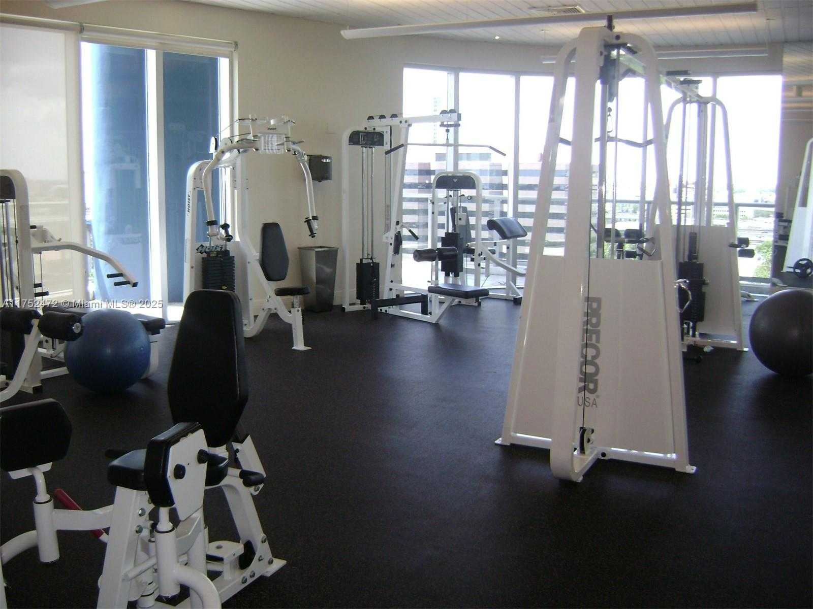 Small Image of 185 SOUTH WEST 7 ST #2311, Miami Number 11