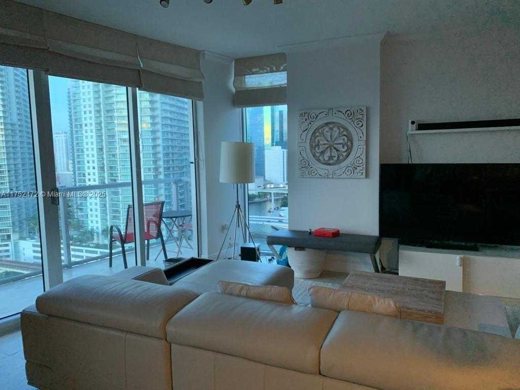 Small Image of 185 SOUTH WEST 7 ST #2311, Miami Number 4
