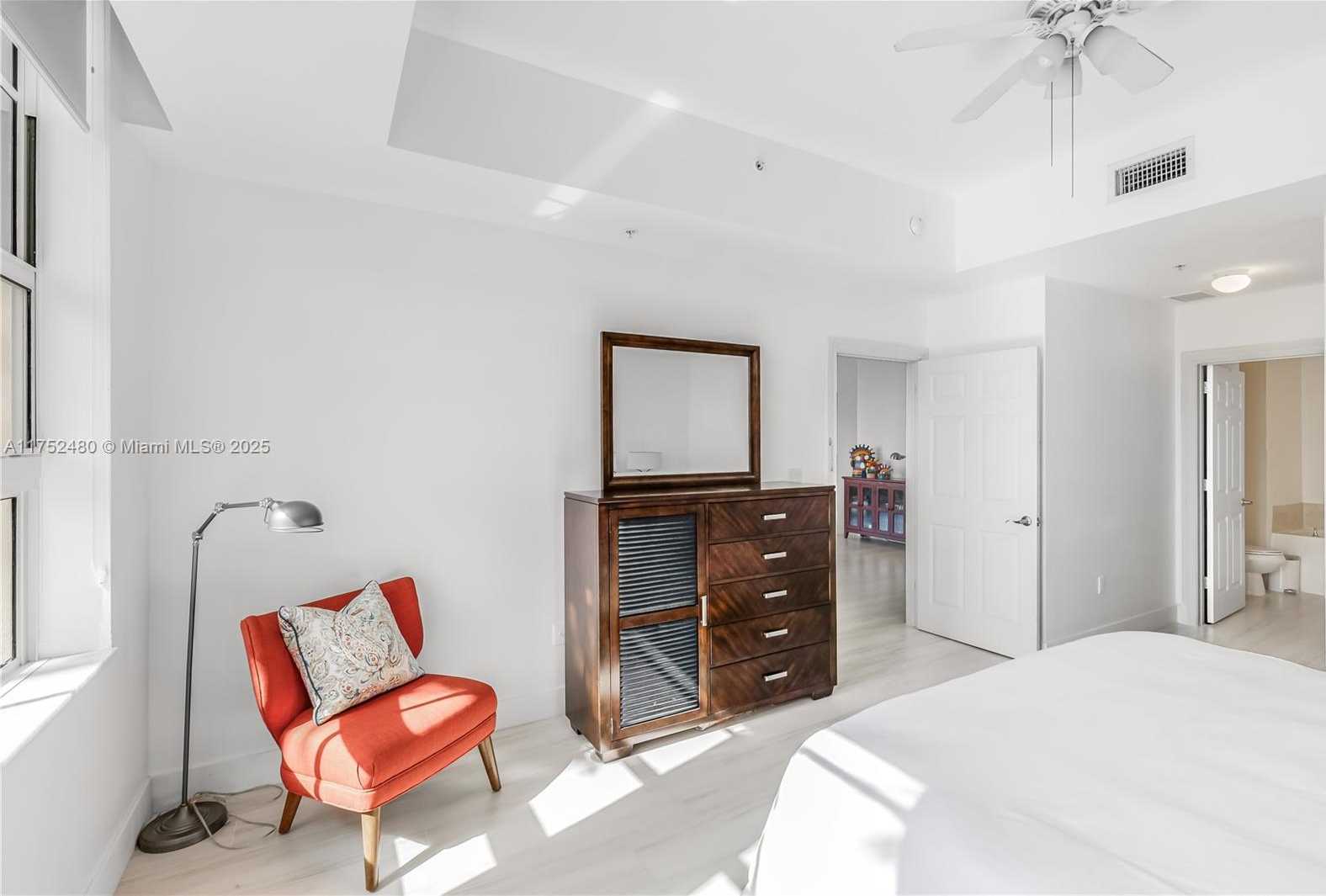 Small Image of 3001 NORTH EAST 185TH ST #329, Aventura Number 12