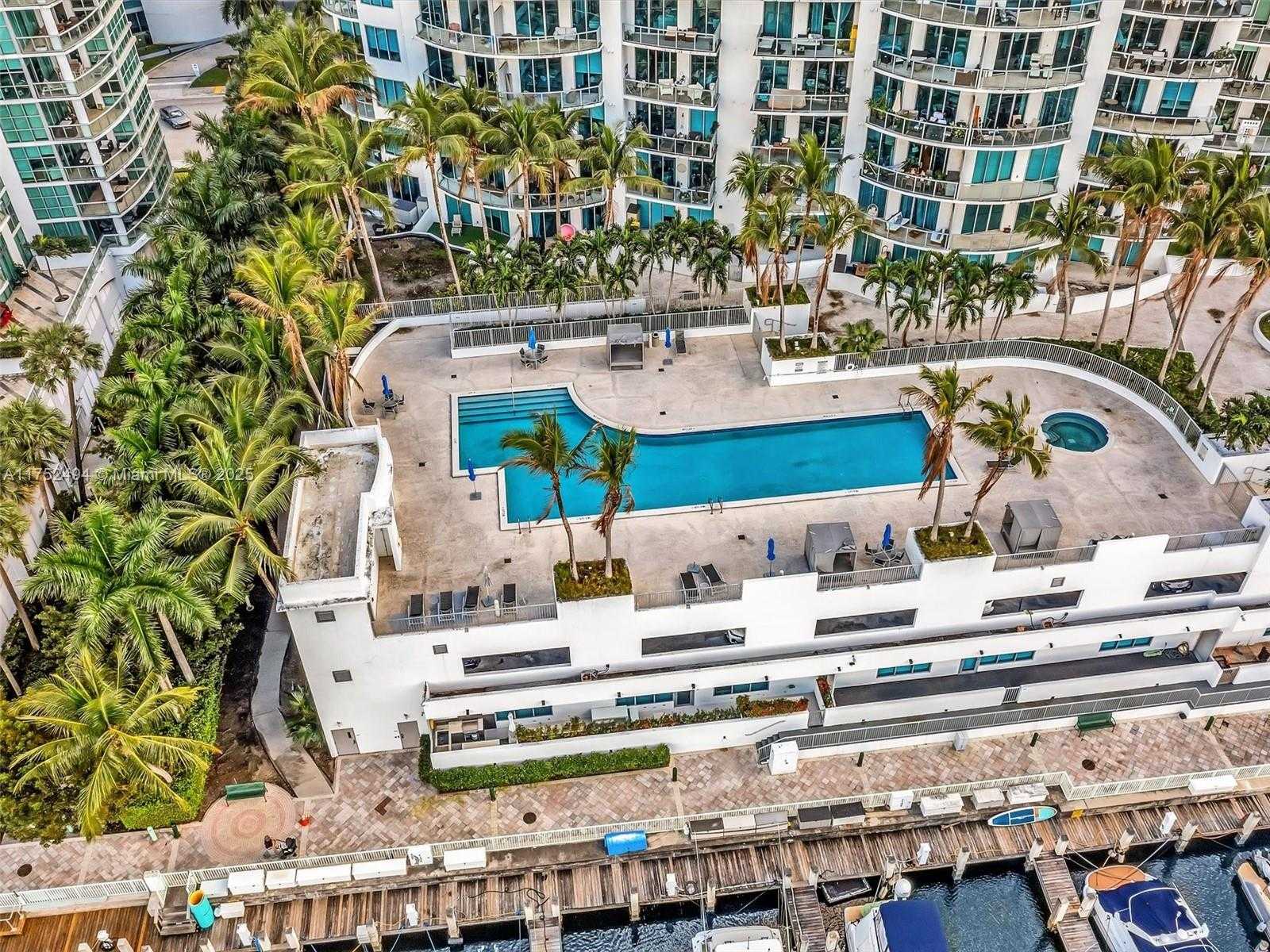 Small Image of 3029 NORTH EAST 188TH ST #617, Aventura Number 3