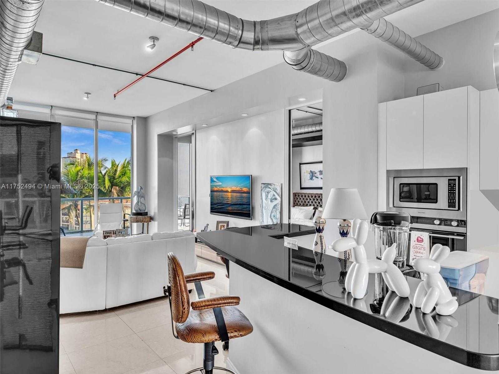 Small Image of 3029 NORTH EAST 188TH ST #617, Aventura Number 31