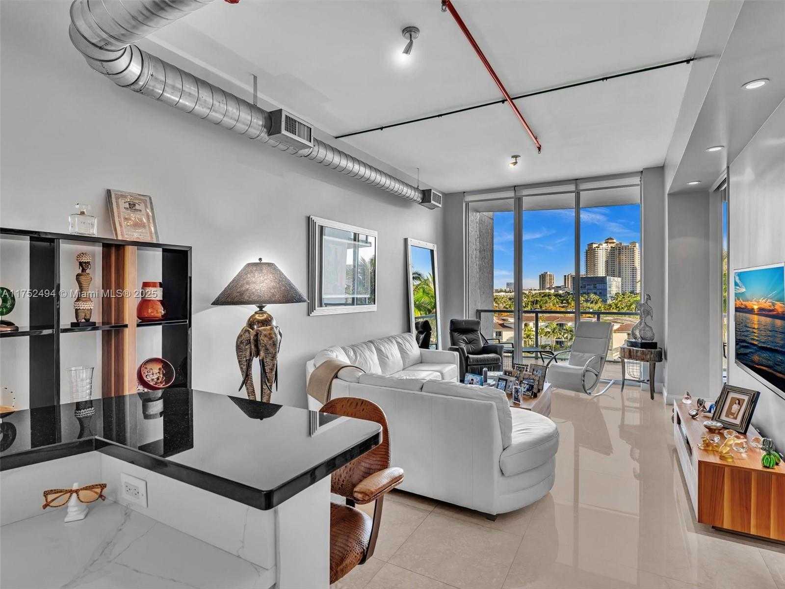 Small Image of 3029 NORTH EAST 188TH ST #617, Aventura Number 36