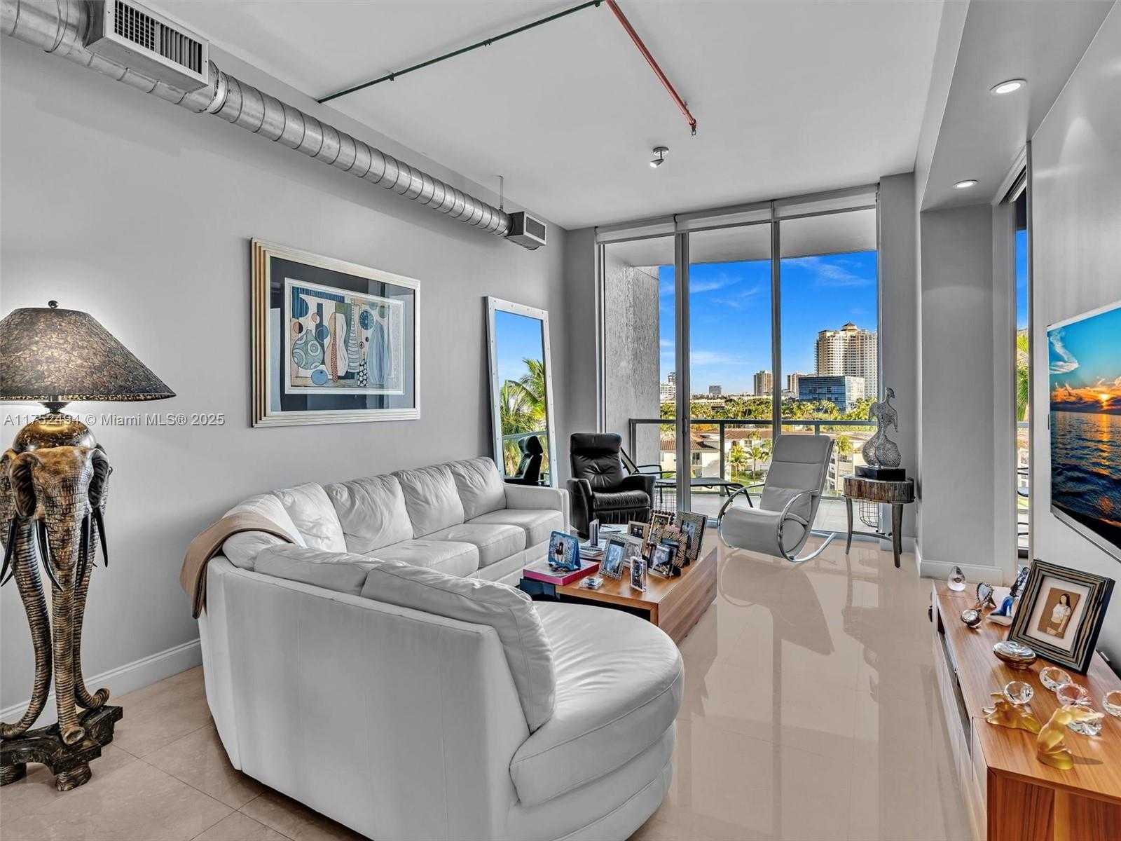 Small Image of 3029 NORTH EAST 188TH ST #617, Aventura Number 37