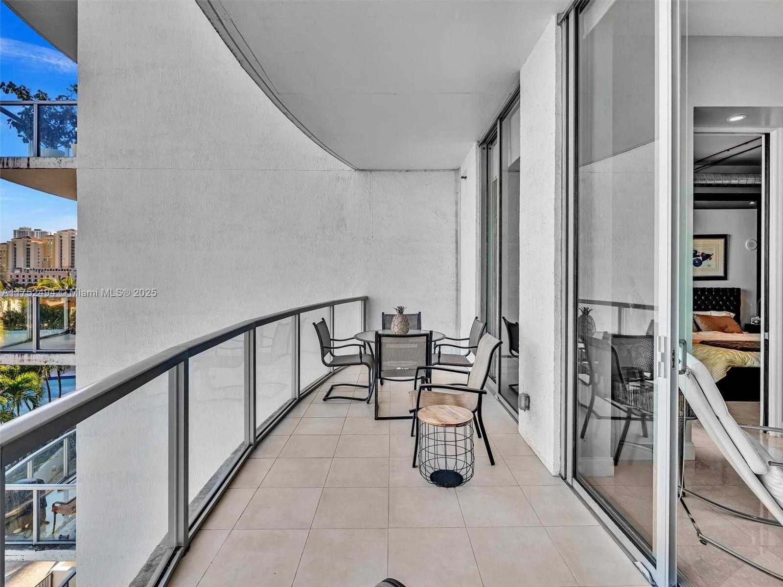 Small Image of 3029 NORTH EAST 188TH ST #617, Aventura Number 47