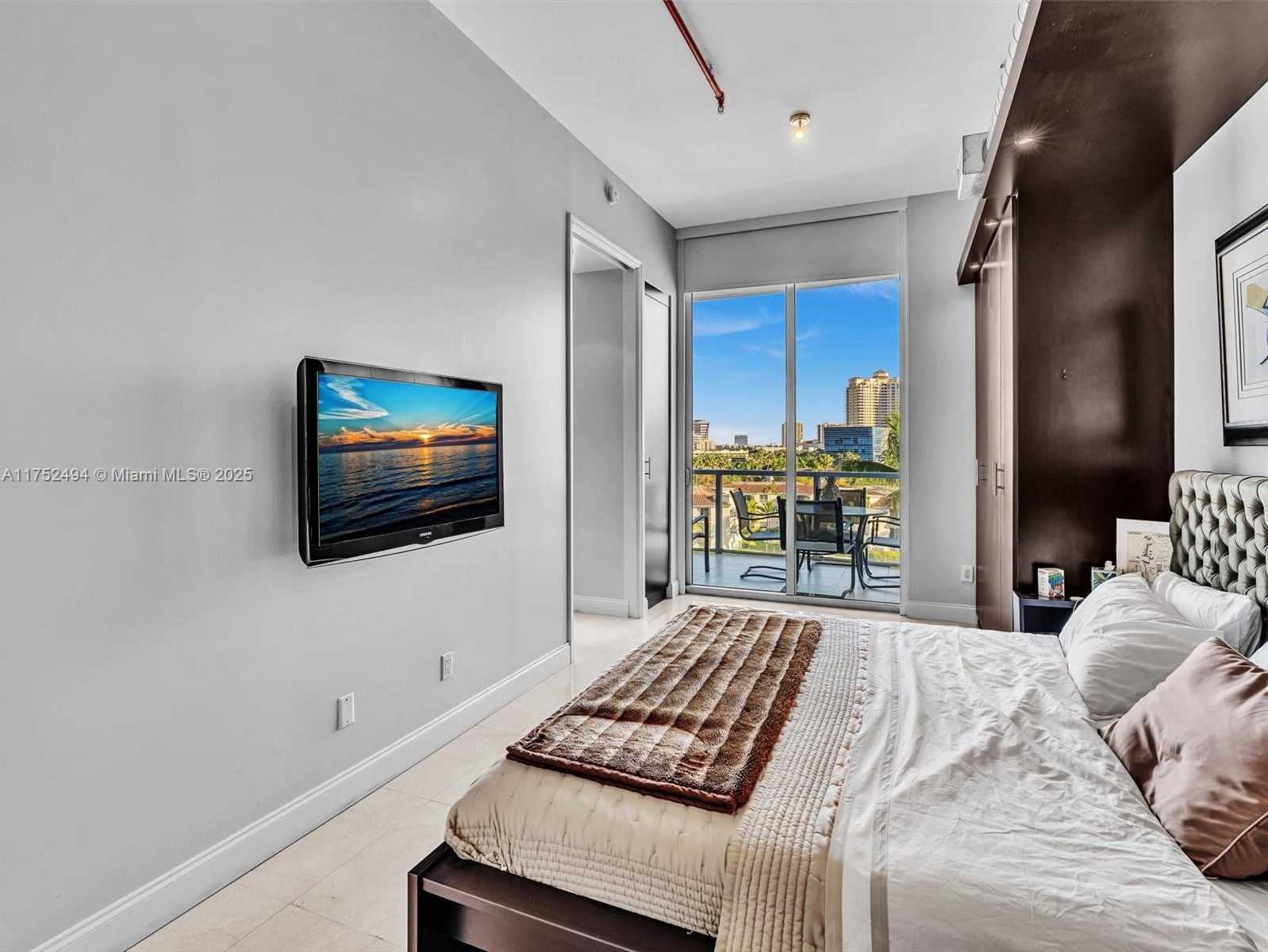 Small Image of 3029 NORTH EAST 188TH ST #617, Aventura Number 60