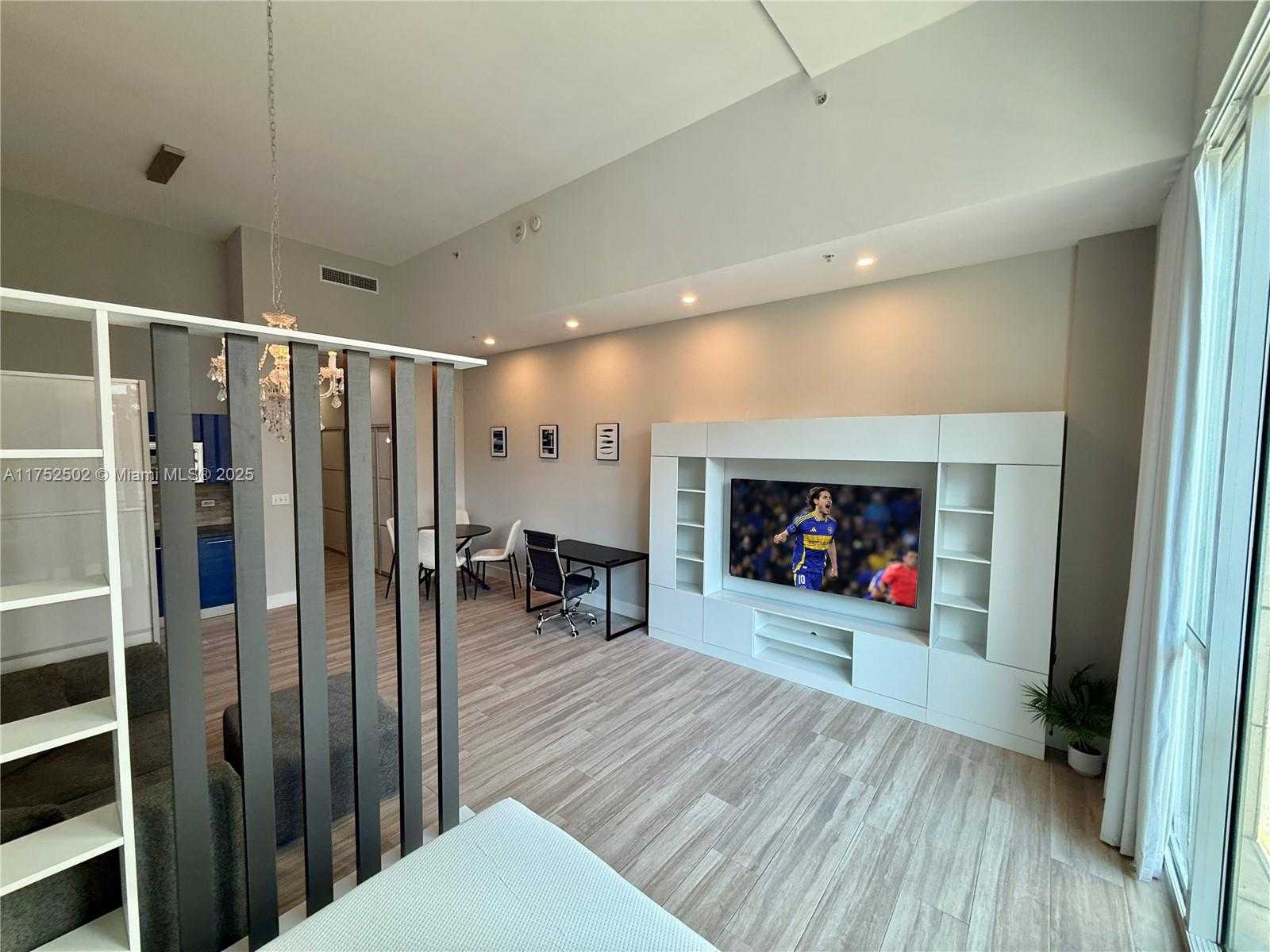 Small Image of 253 NORTH EAST 2ND ST #316, Miami Number 7